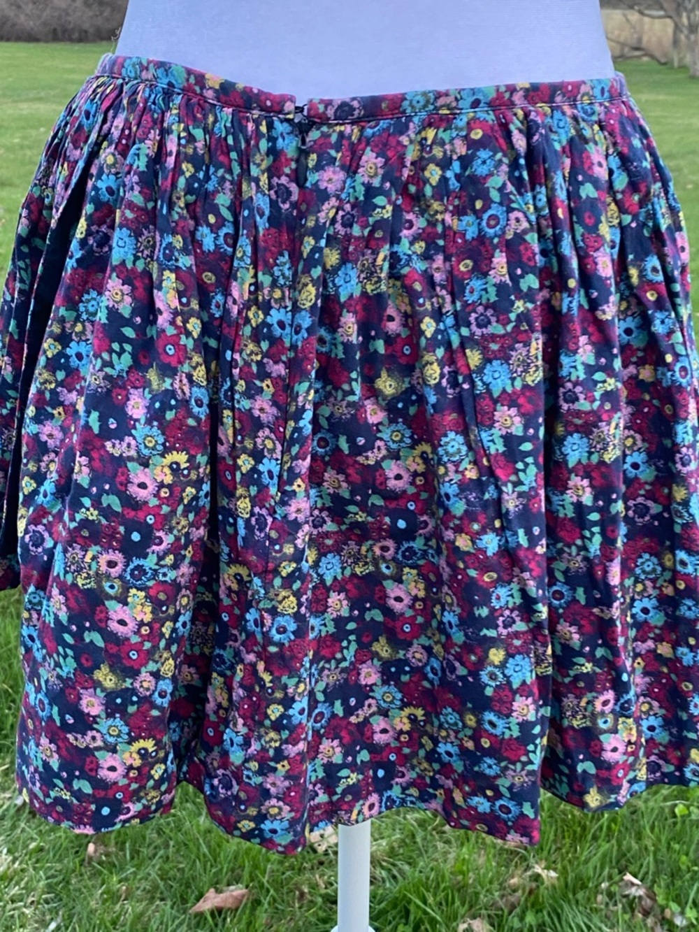 Girl by Band Of Outsiders Navy Floral Gathered Mini Skirt 3